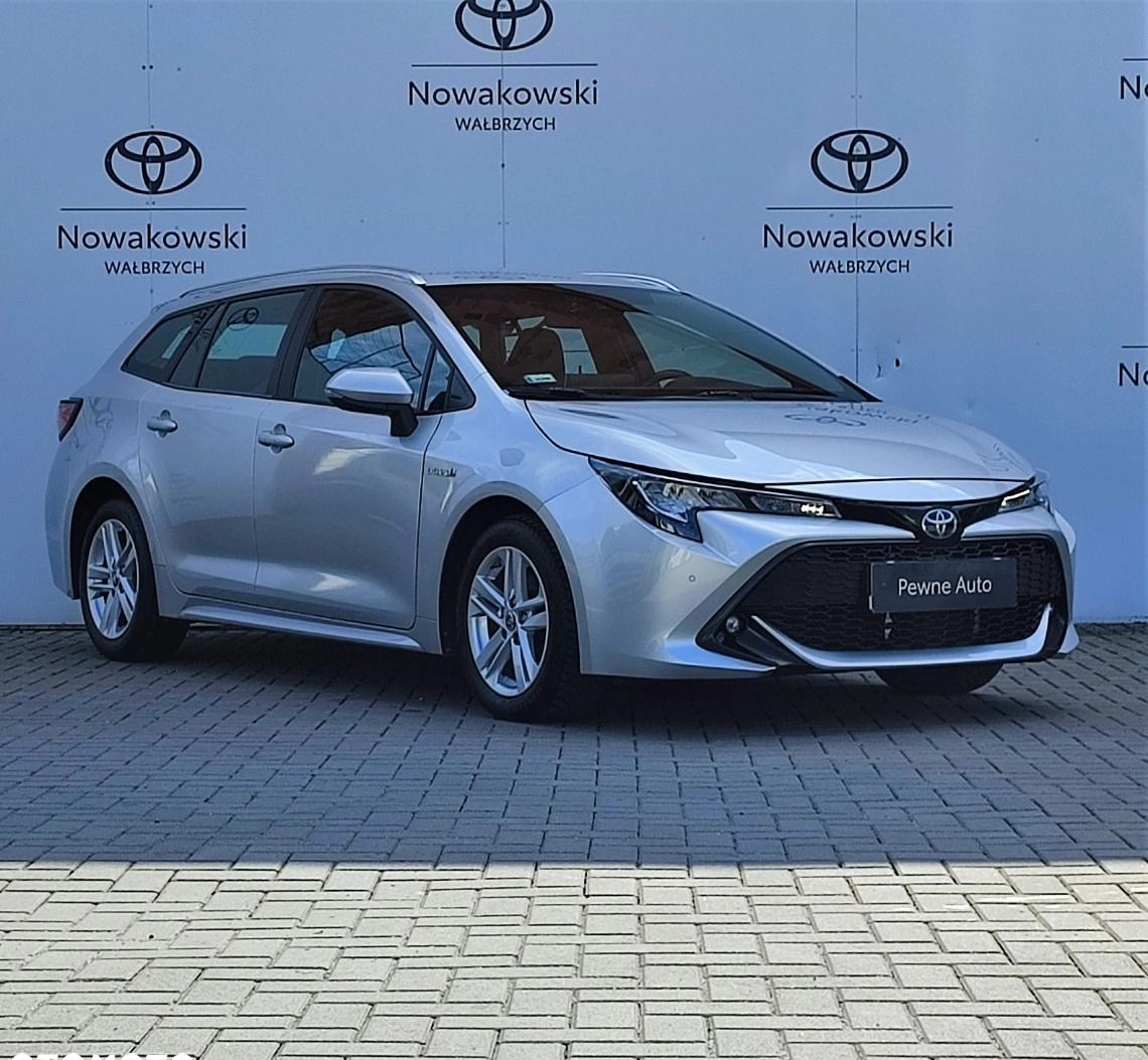 Toyota Corolla cena 85900 przebieg: 88602, rok produkcji 2020 z Wałbrzych małe 254